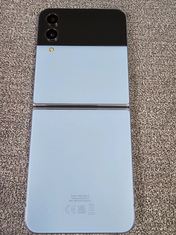 Samsung Galaxy Z Flip4, blau, 128 GB, ohne Vertrag in Weimar