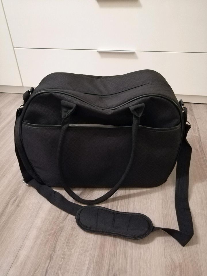 Wickeltasche von babymoov mit Zubehör in Demmin