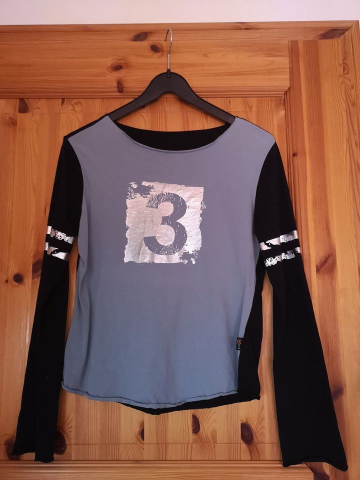 Langarmshirt_blau_silber_schwarz, Insence 3,50 Euro in Elsenfeld