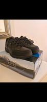 Neu Meindl Halbschuhe Trekking Gr. 8,5/ 42,5 Hessen - Hattersheim am Main Vorschau