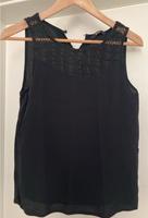 Shirt Top schwarz Spitze Damen Gr. S Only Thüringen - Erfurt Vorschau
