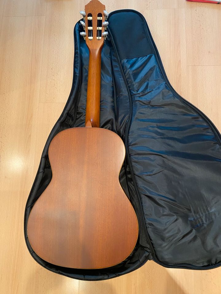 Linkshänder Gitarre 3/4 in Schillingsfürst