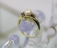 Cross-Over-Ring, Perlenring mit Diamanten, 585er Gelbgold Hessen - Fürth Vorschau