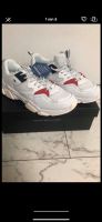 Tommy hilfiger sneaker neu gr.38 Nordrhein-Westfalen - Moers Vorschau