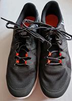 Nike Laufschuhe Sportschuhe Gr. 41 schwarz Brandenburg - Wustermark Vorschau
