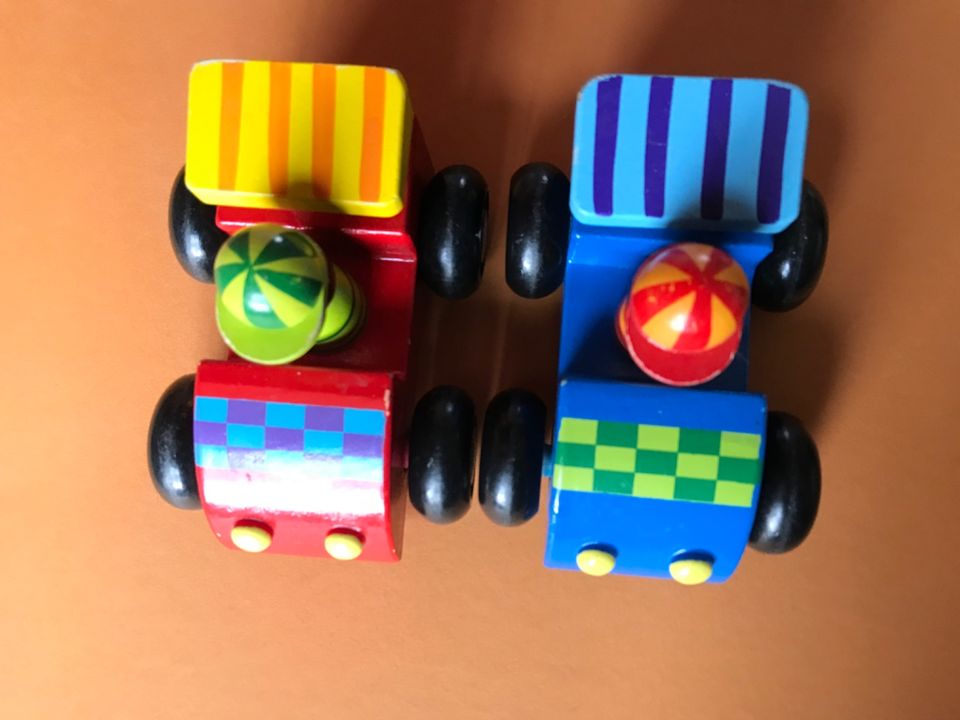 Vintage Spielzeug,Duplo Polizei,Holzspielzeug, gebraucht ab 1,50€ in Solingen