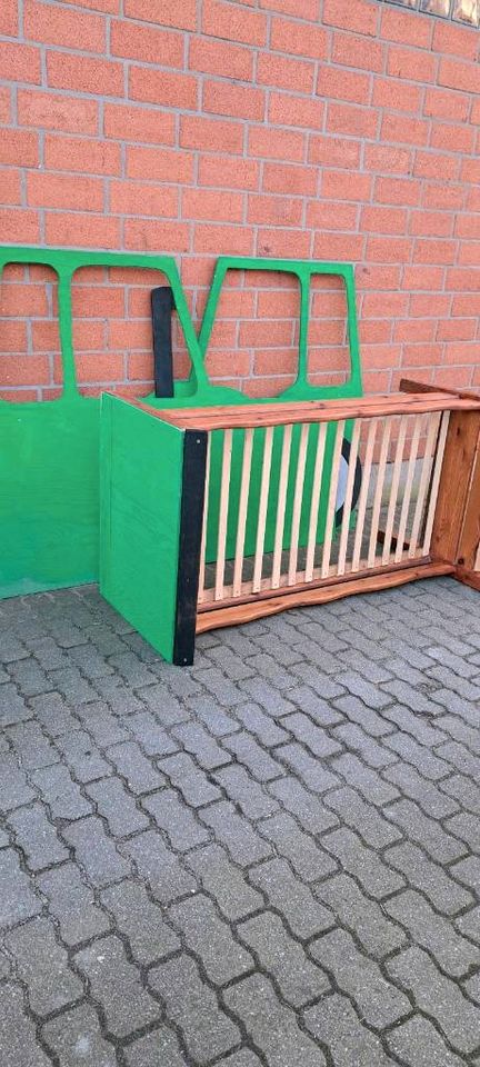 Kinderbett Bett Trecker Eigenbau 70x140 cm in Langwedel