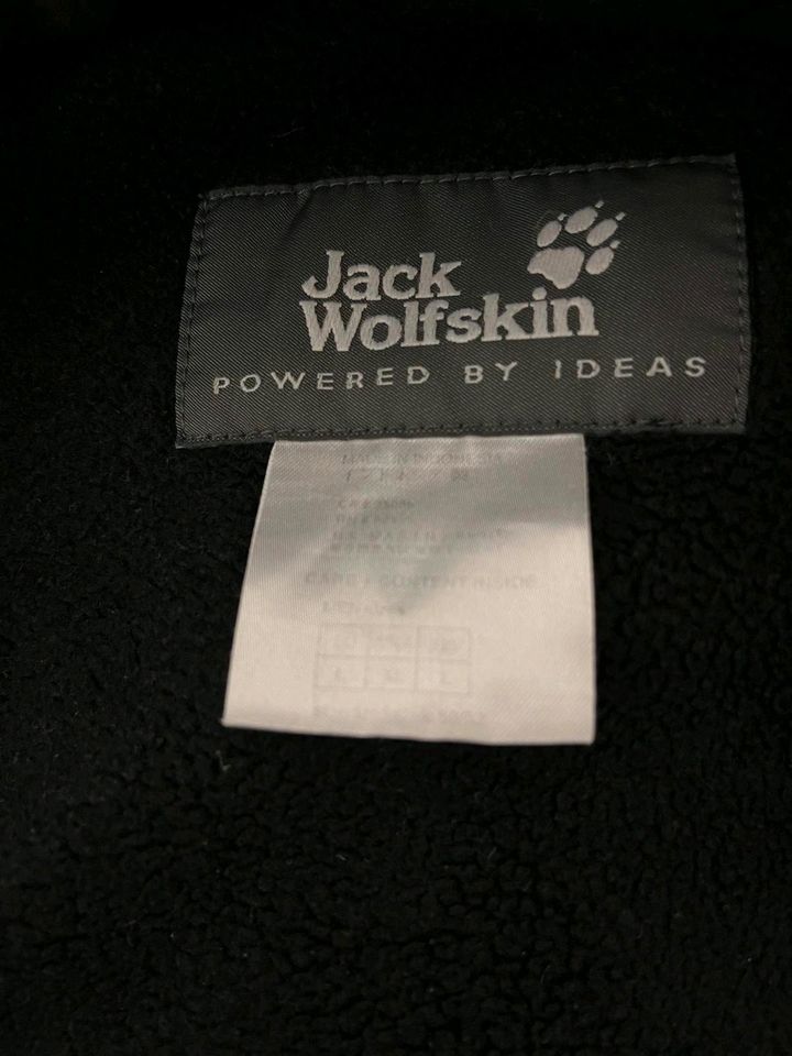 Jack Wolfskin jacke gr.XL schwarz in Lengede