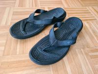 Crocs Zehentrenner Sandale Größe 11 München - Schwabing-West Vorschau