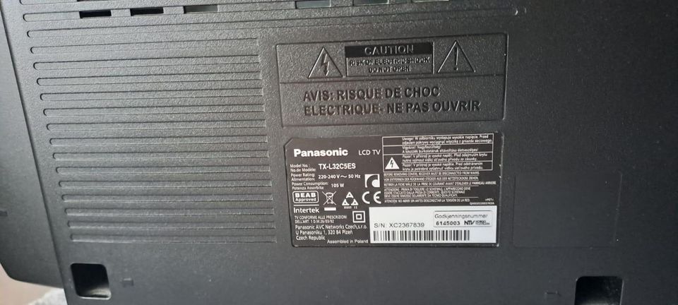 Panasonic 32 Zoll LCD TV  -  TX-L32C5ES in Dortmund
