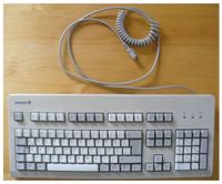 Tastatur – PS2 Cherry MY 3000 R-M m.Zahlenblock Vintage Klassiker Nordrhein-Westfalen - Minden Vorschau