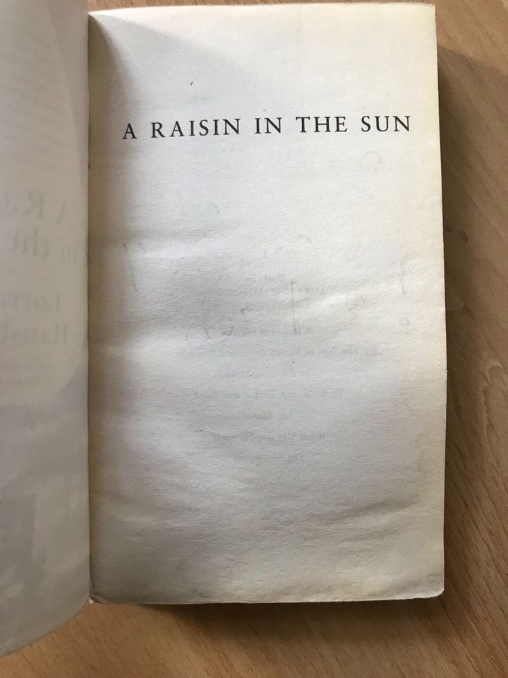 Englisches Buch Lorraine Hansberry A Raisin in the Sun in Leipzig