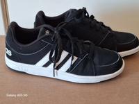 Kinder Unisex Adidas Schuhe schwarz Größe UK 5 Sneaker Bayern - Hauzenberg Vorschau