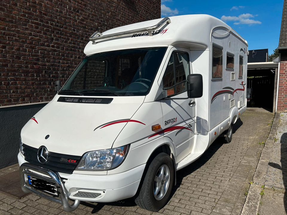 Folierung CarWrapping Beklebung Wohnwagen Wohnmobil Kastenwagen in Mönchengladbach