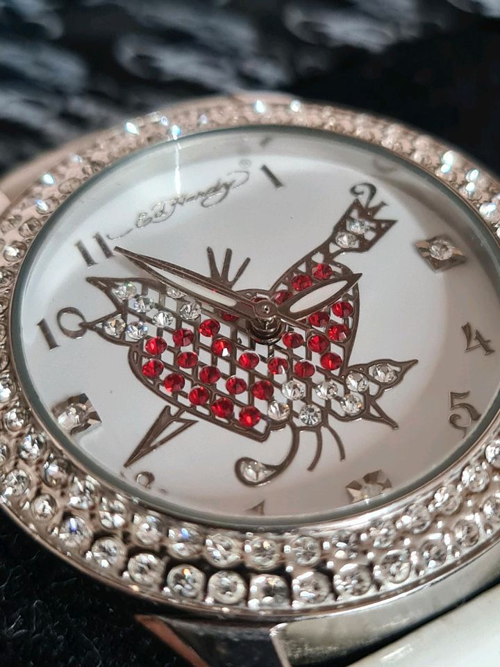 Ed Hardy Women's Watch White in Saarbrücken