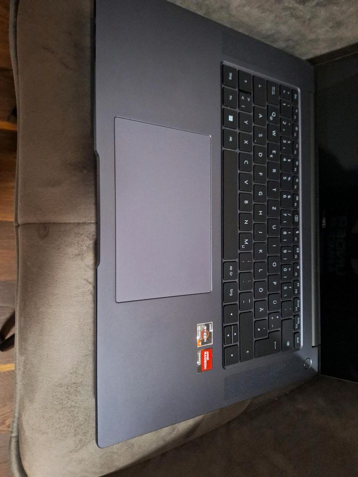 Huawei Laptop - Mate Book 16 CREM-WFD9 in Heusenstamm