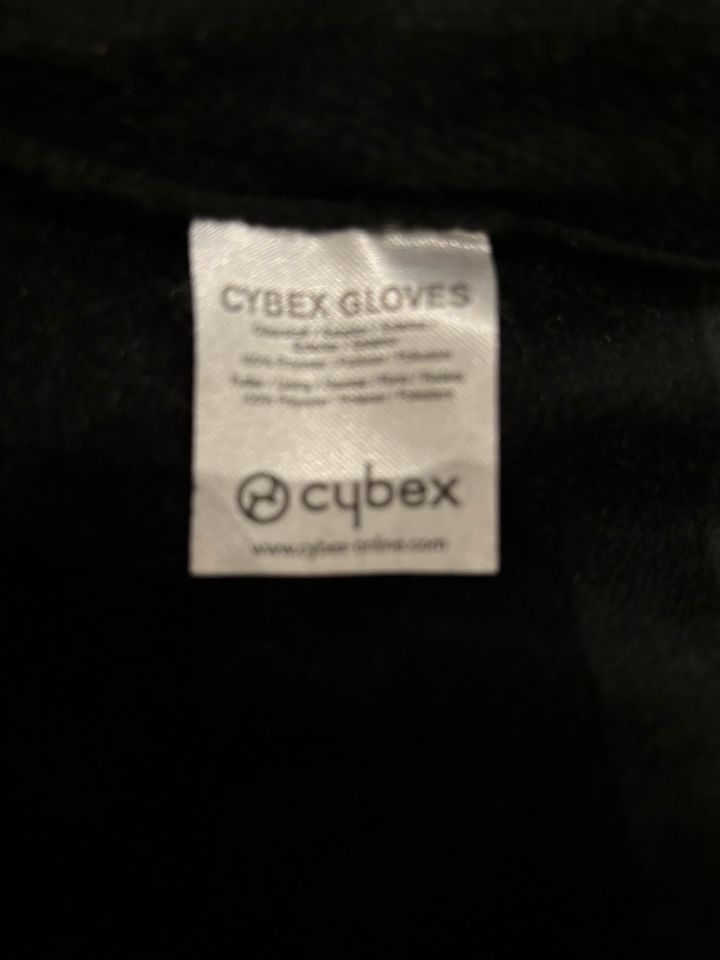 Cybex Gloves in Unterföhring
