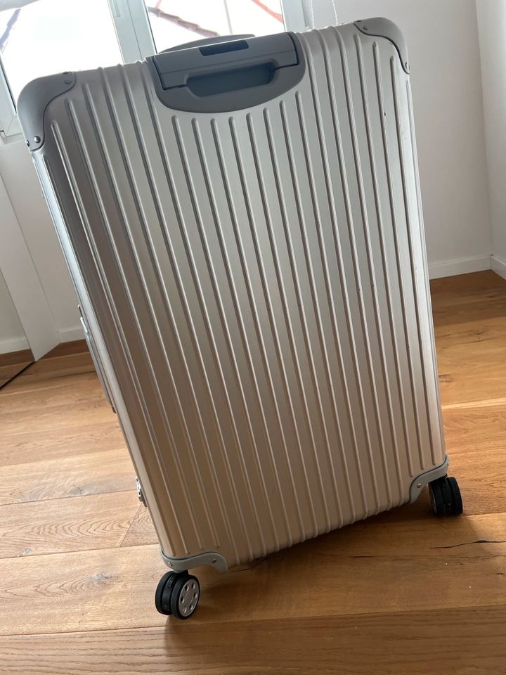 RIMOWA Topas Multiw. L Alu E-Tag super Zustand -nie geflogen in Ostelsheim