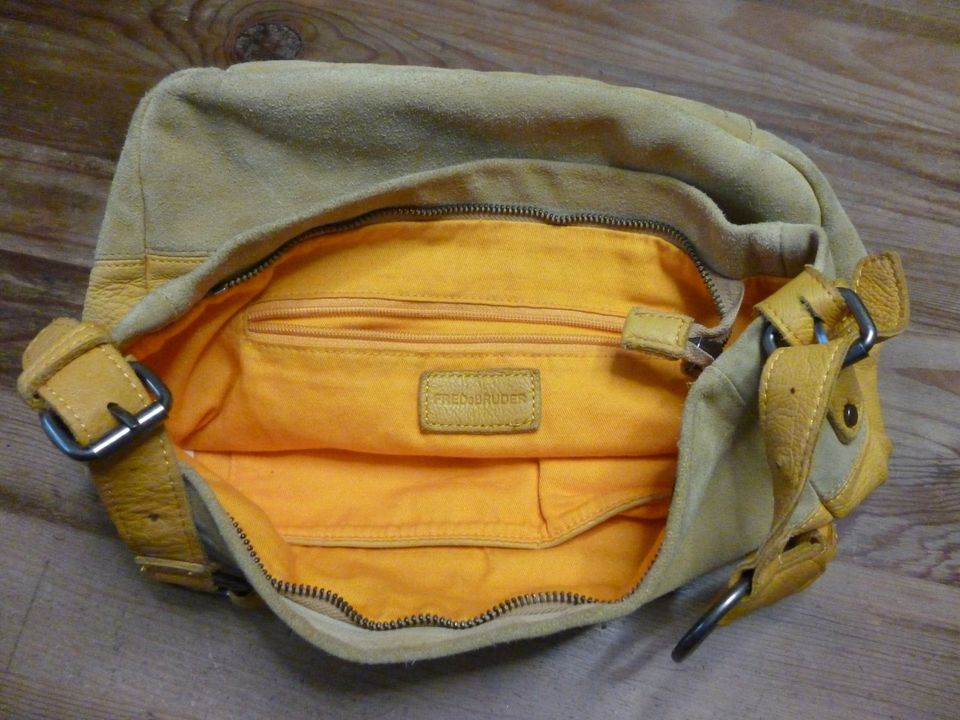 Freds Bruder Fredsbruder Handtasche Ledertasche gelb in St. Wendel