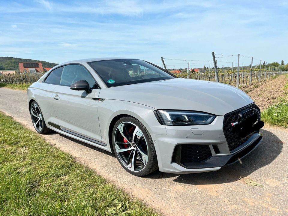 Audi RS5 2.9 TFSI quattro /Service neu /HUD/B&O/RS AG in Ruppertsberg