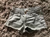 2 kurze Hosen Shorts H&M Gr. 152 München - Ramersdorf-Perlach Vorschau