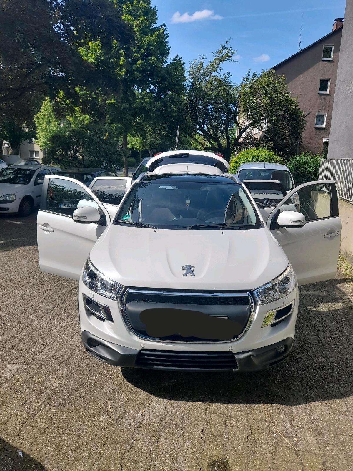 Abbildung des Autos peugeot 4008