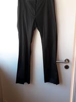 H&M schwarz schwarze Damen klassische Gr. 42 Hose Bayern - Regenstauf Vorschau