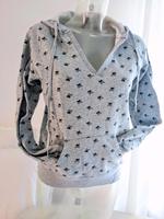 Fishbone Hoody Sweatshirt Herzen V-Neck S M grau schwarz (264) Niedersachsen - Bassum Vorschau