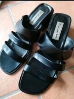 schwarze Damen-Sandalen Gr. 40 v Renzo Metti Niedersachsen - Jade Vorschau