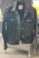 Schwarze Jeansjacke Hessen - Kassel Vorschau