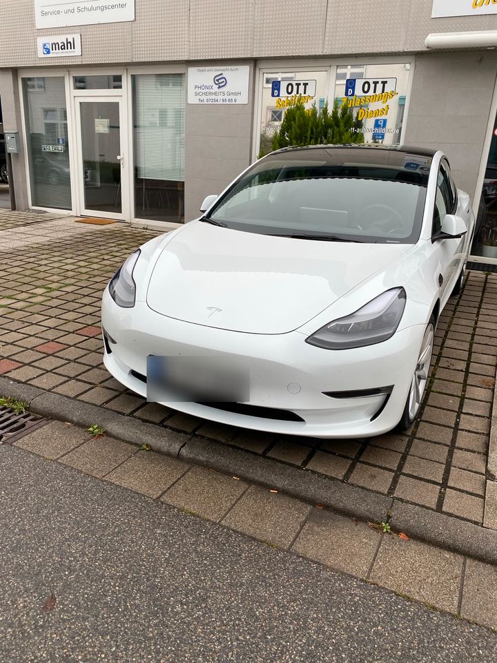 Tesla Model 3 Long Range in Hockenheim