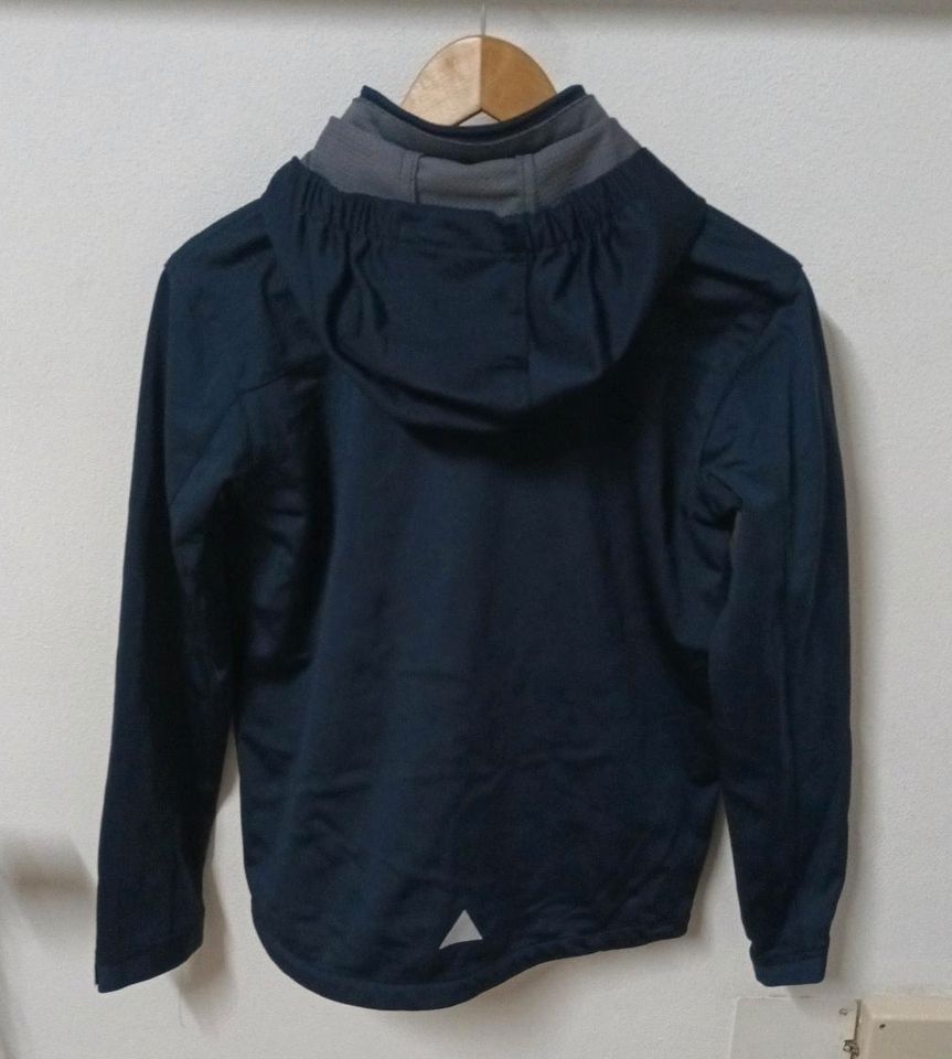 Softshelljacke Jungen Gr. 158/164 in Eppenschlag