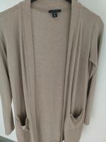 Cardigan Strickjacke AMISU New Yorker Gr. S wie neu Nordrhein-Westfalen - Lippstadt Vorschau