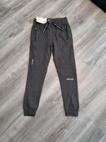 Nagelneue Jogginghose Fleece Gr. 152 Ernstings family Nordrhein-Westfalen - Baesweiler Vorschau