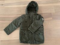 Neuwertig Winterjacke Gr 116 Khaki von Dopodopo Schleswig-Holstein - Hemdingen Vorschau