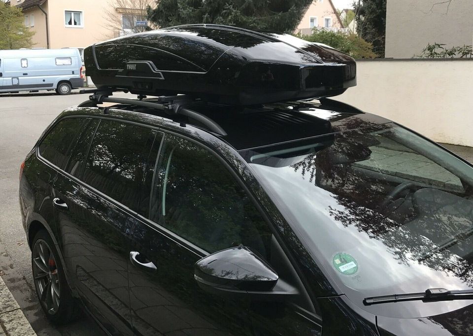 Thule Motion 3 / XT XL 500l Dachbox Mieten Leihen inkl. Träger in Germering