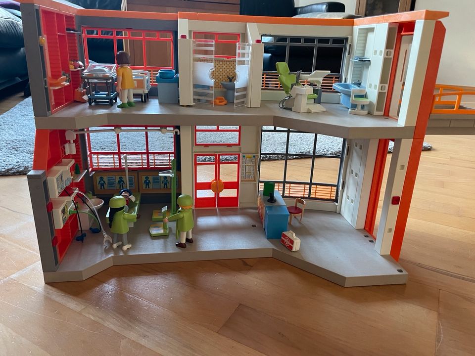 Playmobil Kinderkrankenhaus in Ehrenkirchen