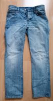 Herren Jeans THE STRAIGHT 32/30 Niedersachsen - Burgdorf Vorschau