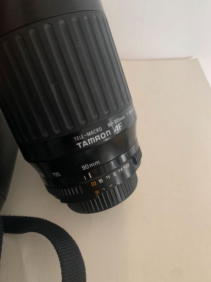 Nikon f90x kamera + SIGMA 28-70mm + TAMRON 90-300mm in Berlin