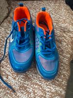 Nike Schuhe mit Roller gr 38 Gröpelingen - Gröpelingen Vorschau