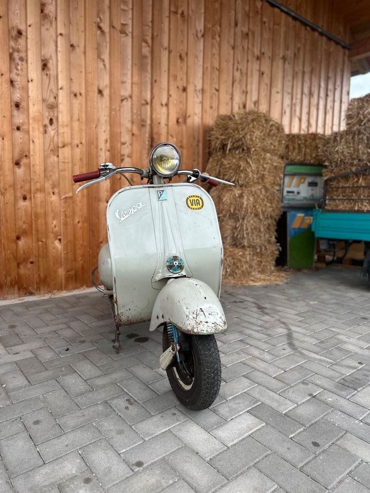 Deutsch/Französische Vespa ACMA V56 von 1957 in Parkstetten