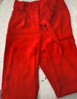 H&M elegante Stoffhose Hose Gr. 36 rot neu Bayern - Neufahrn Vorschau