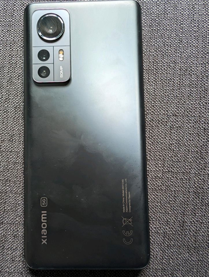Xiaomi 12 Gray 256 GB in Dresden