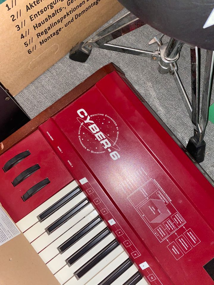 QUASIMIDI CYBER 6 - MIDI Keyboard in Castrop-Rauxel