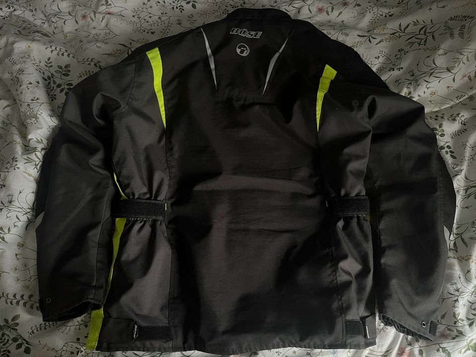 Büse Motorradjacke XL in Jemgum