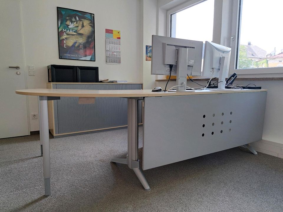 Schreibtisch/ Bürotisch in Rosenheim