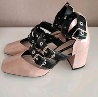 Zara Basic Pumps Schuhe Damen Leder Gr.36 Rheinland-Pfalz - Mainz Vorschau