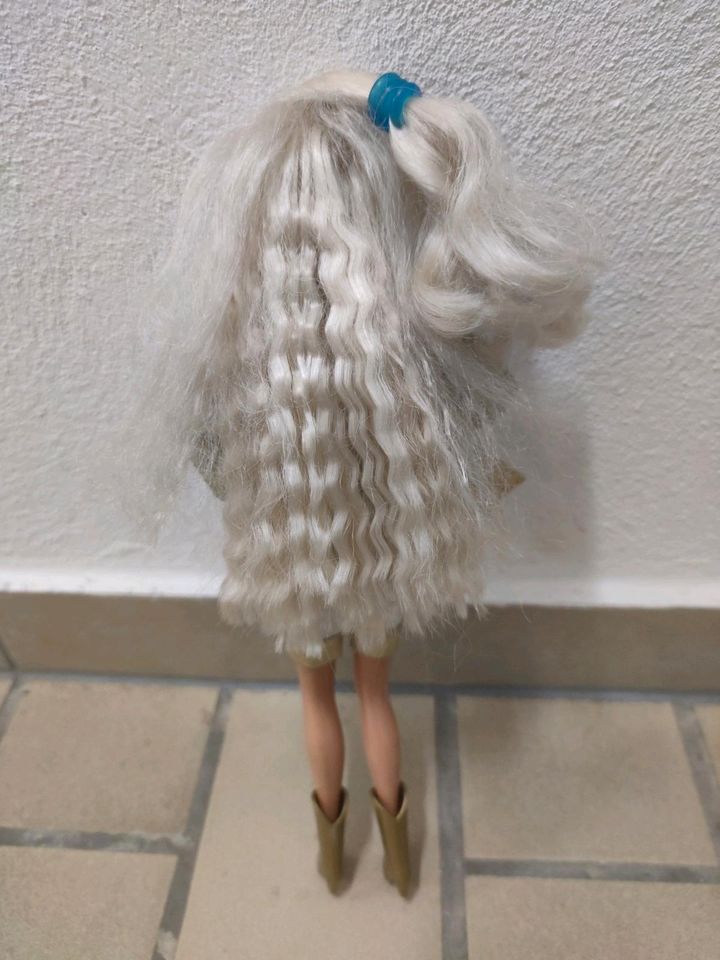 Barbie aus den 90 ern in Lamspringe