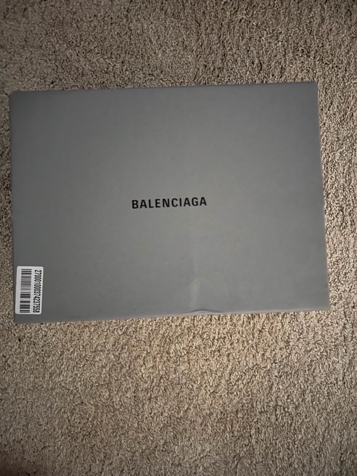 Balenciaga Speed Trainer Lace Up in Bremen