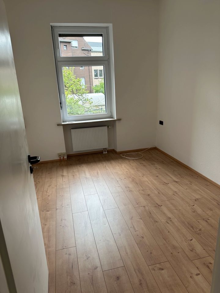 Wohnung in Neunkirchen , bis 4 Personen 01787569466 in Neunkirchen